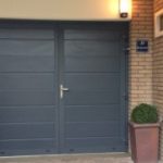 garagedeuren-glad-paneel-ral7016-320x180